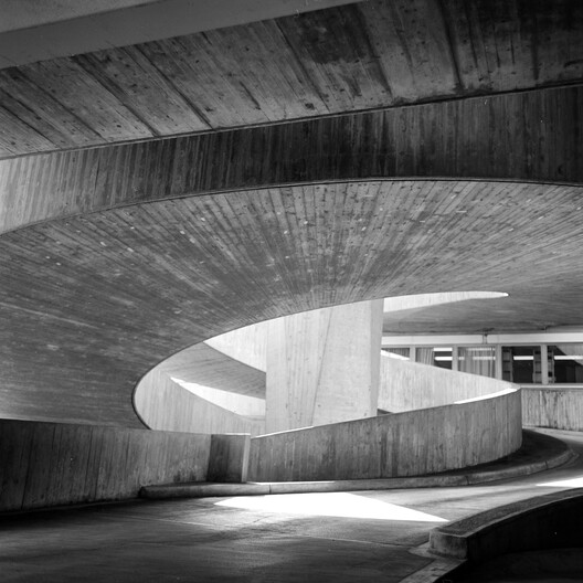 Architecture and Light Between Documentation and Emotion: In Conversation with the Photographer Thomas Mayer